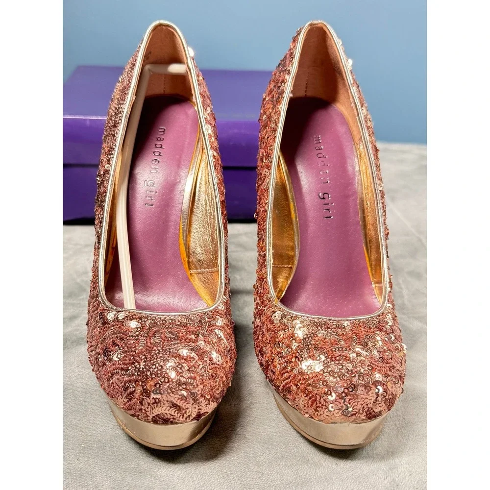 Madden Girl Trebel Womens 7 Rose Gold Sequin Platform Heels Pumps